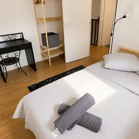 Casa de férias Renove 6 Pres De Paris *